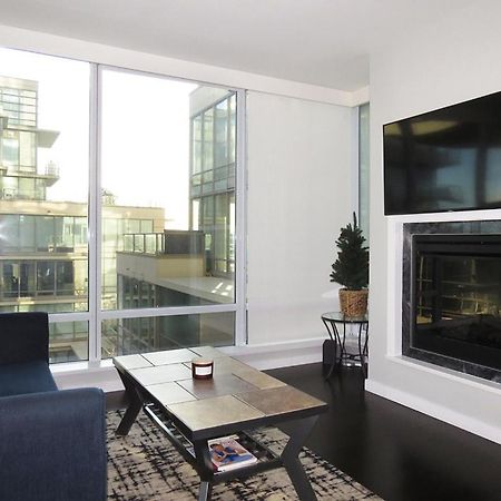 11Th Heaven Apartment Victoria Exterior photo