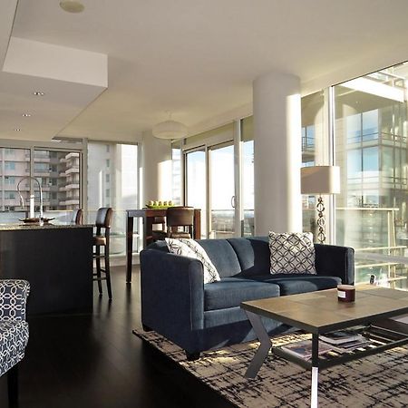11Th Heaven Apartment Victoria Exterior photo